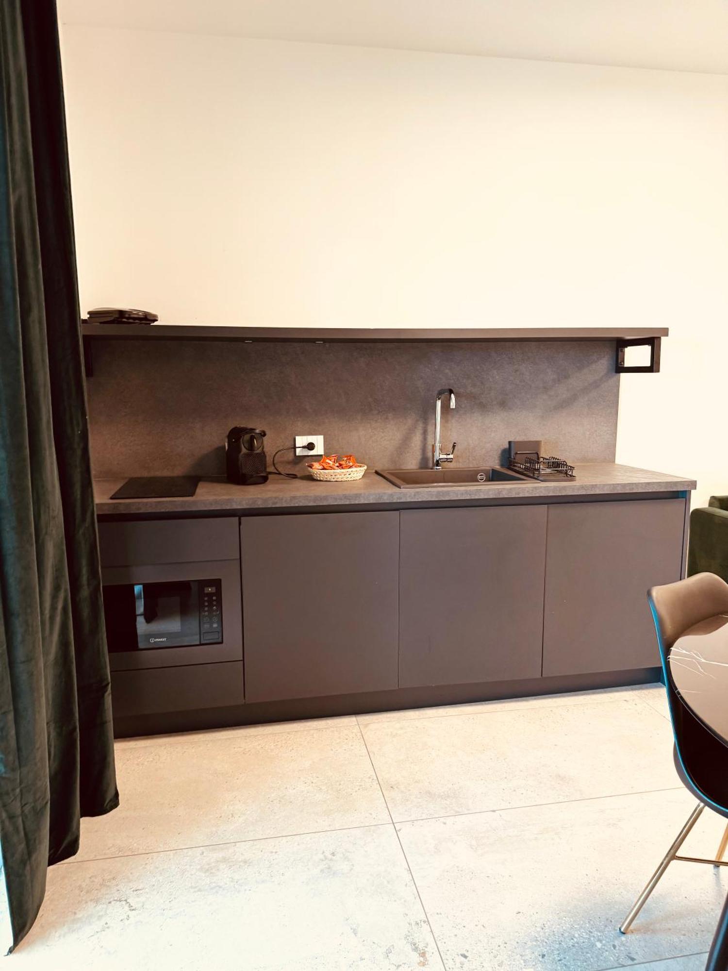 Marisabella Suite Spa 4 Bari Exterior foto