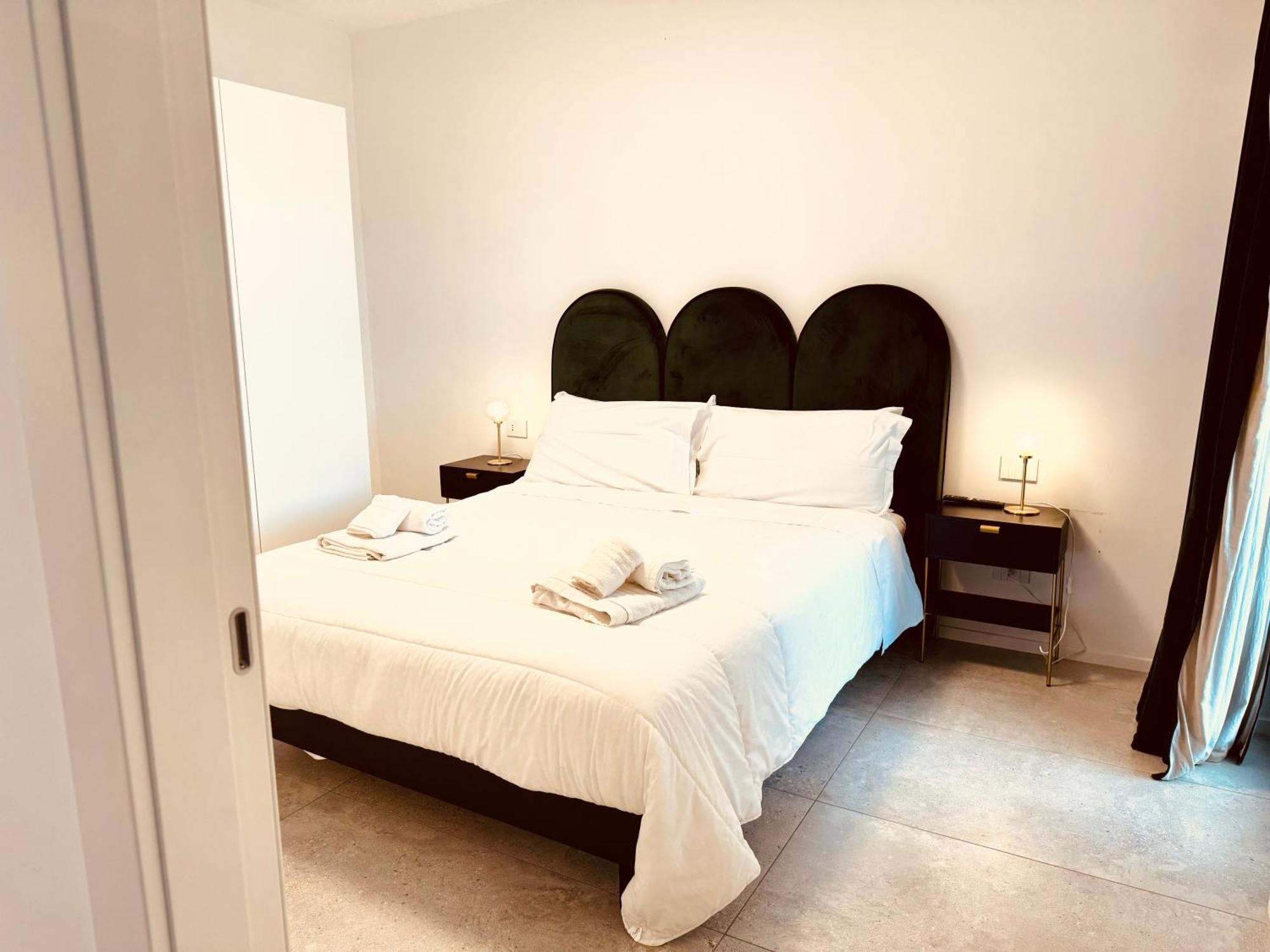 Marisabella Suite Spa 4 Bari Exterior foto
