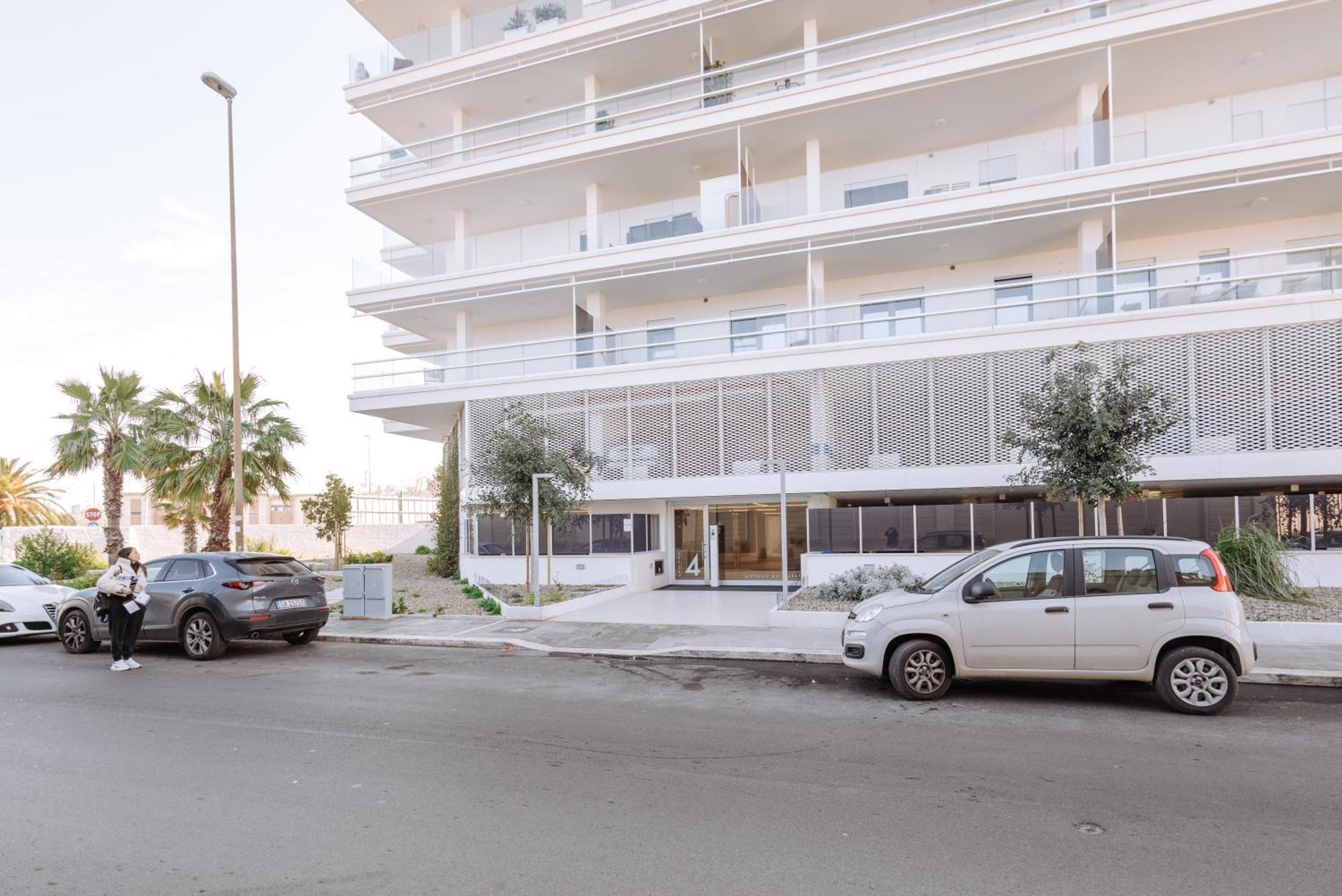 Marisabella Suite Spa 4 Bari Exterior foto